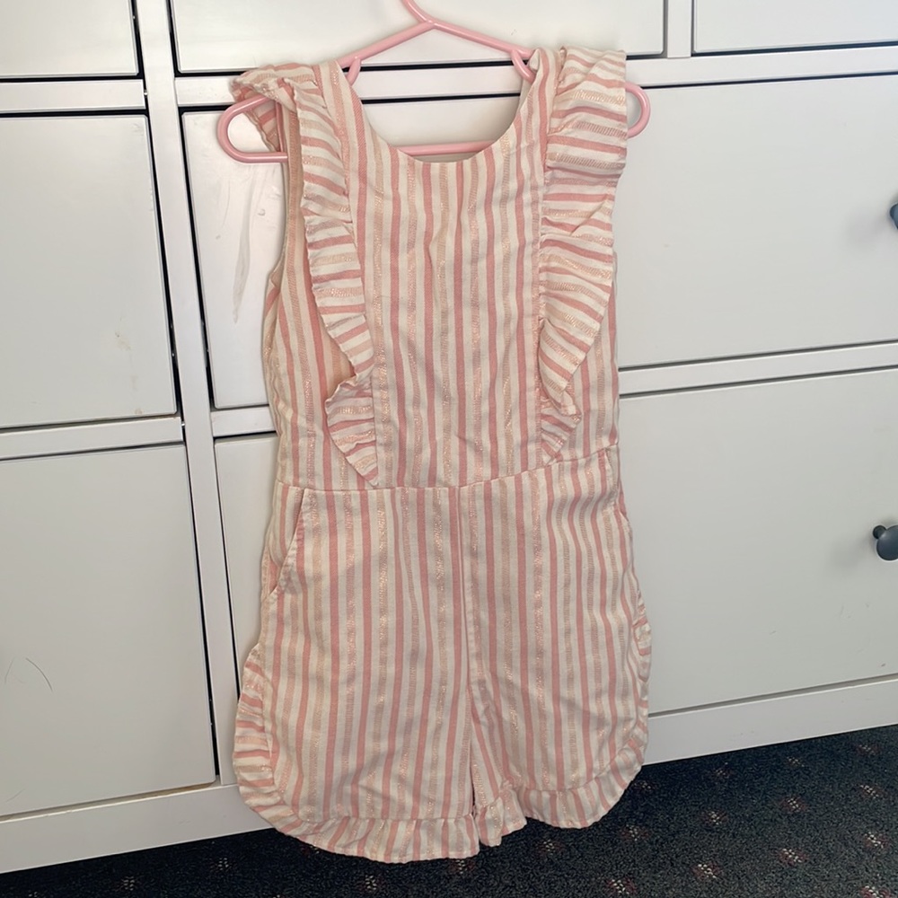 Oshkosh pink and rose gold embroidered romper. Girls size 5t. EUC